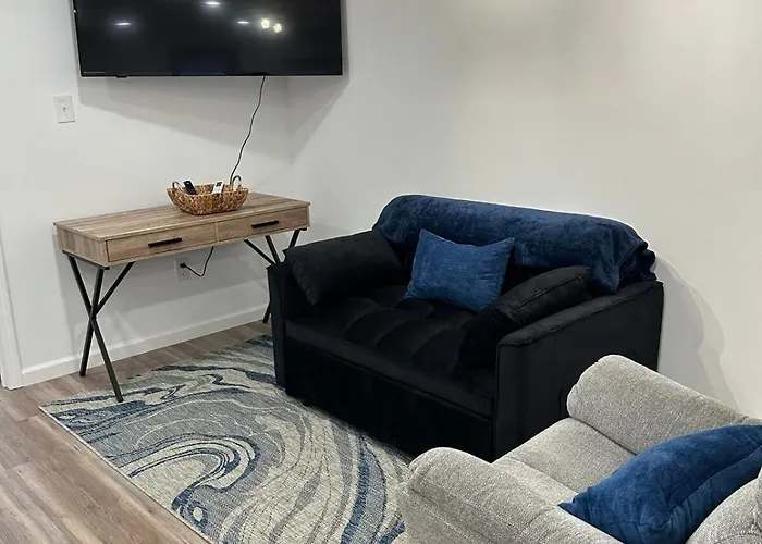 Apartment Riverside Retreat Pittsburgh